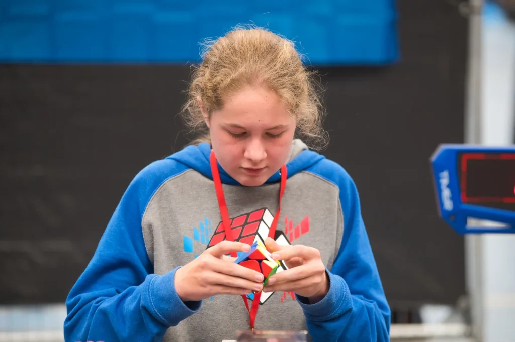 NK speedcubing